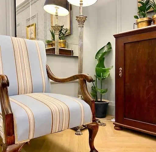 Апартаменты Old Designer Luxury